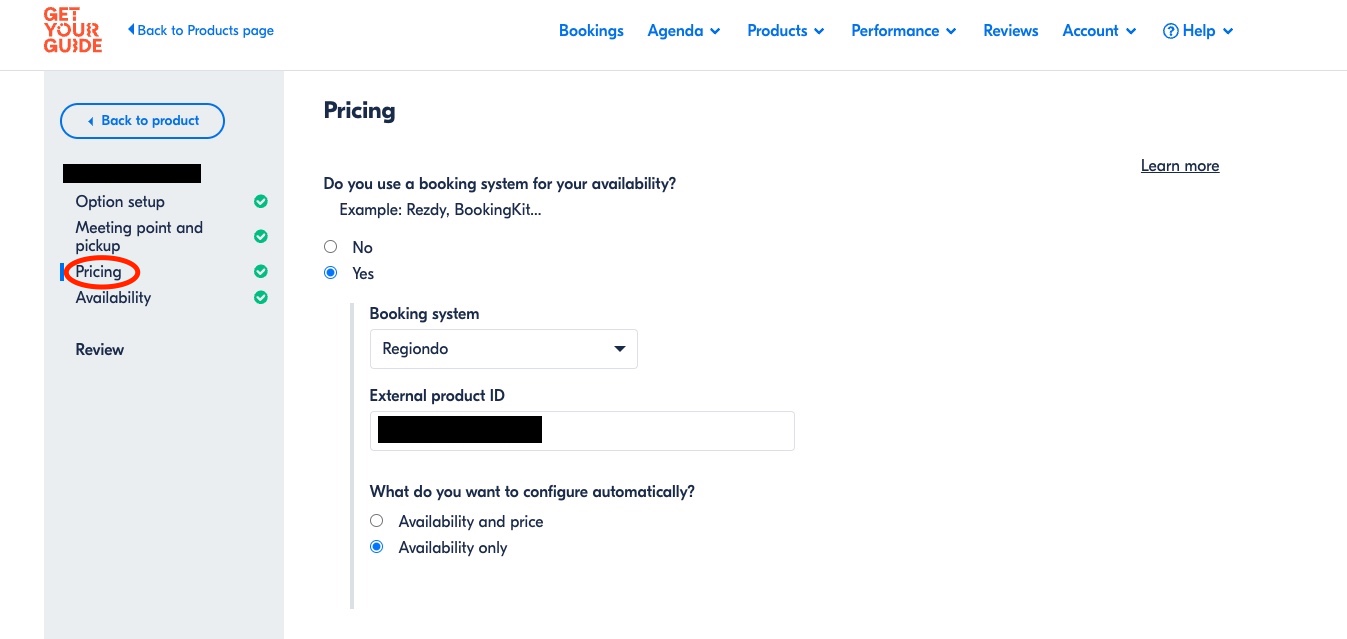 GetYourGuide pricing setup screen showing Regiondo connection with availability and price options.